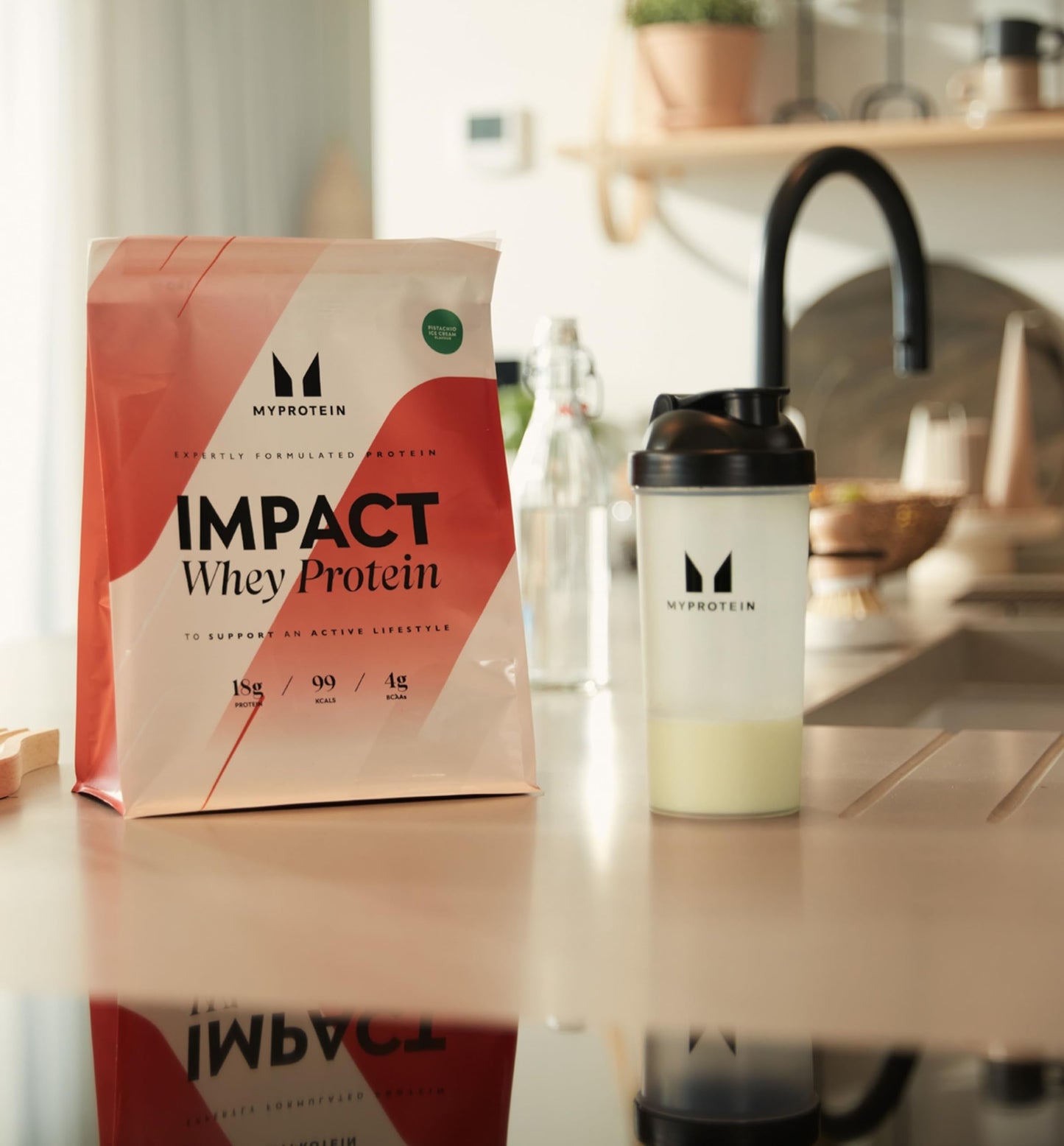 Myprotein Impact Whey Protein - Vanilla 1KG