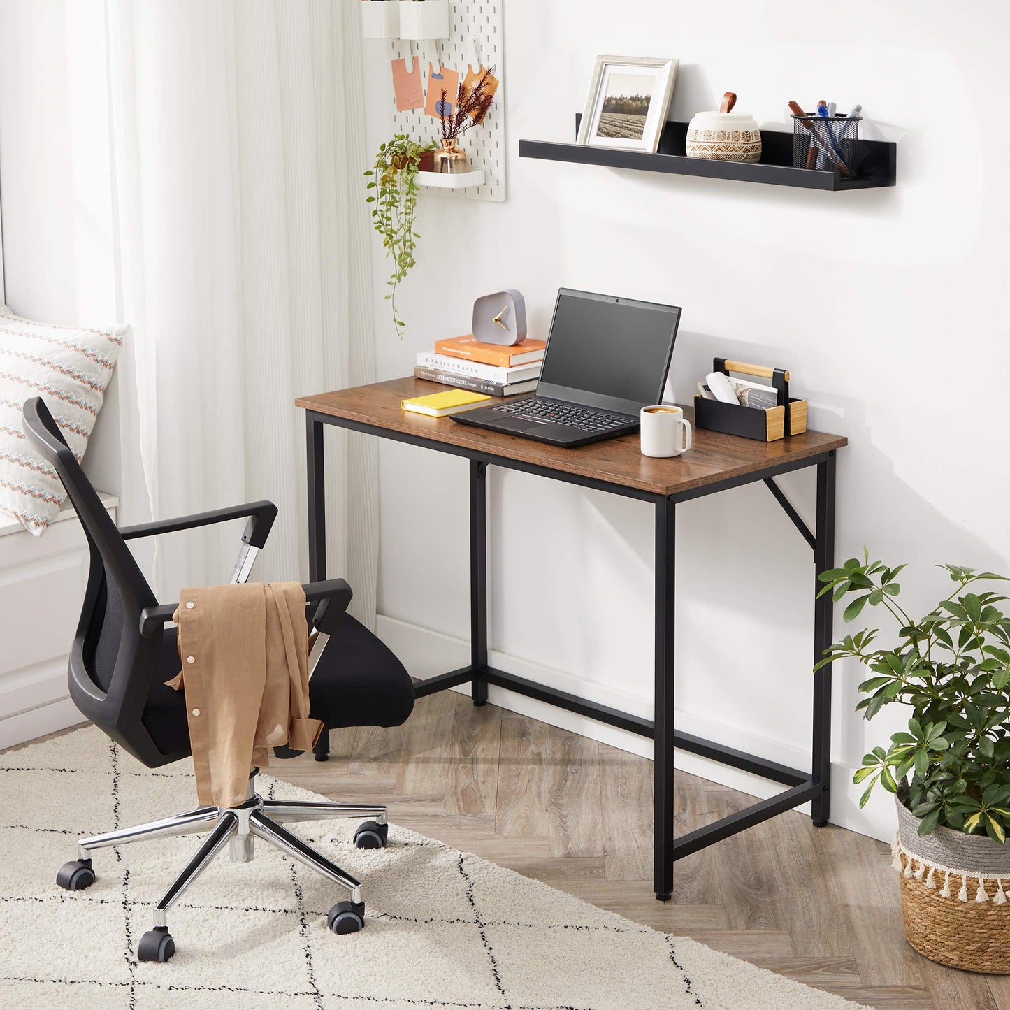 VASAGLE Computer Desk, Writing Desk, Small Office Table