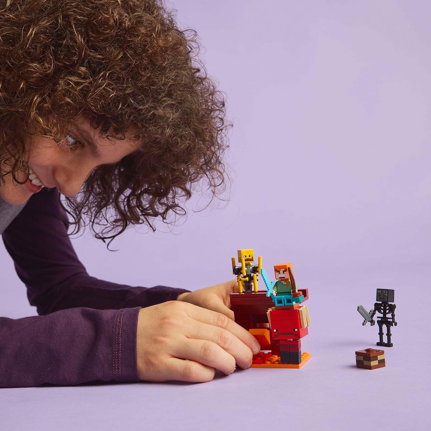 LEGO Minecraft The Nether Lava Battle Building Toy Set with an Alex Figure