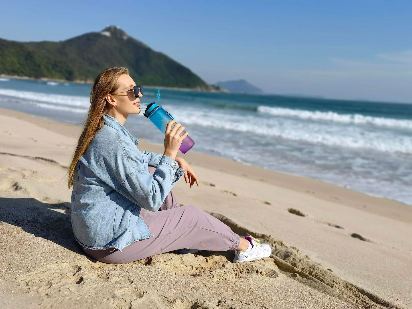 EYQ Water Bottle 1L / 500ML, 16oz / 32oz Leak-Proof Motivational Sports Drinks Bottle with Time Marker, Tritan BPA-Free, Drinking Waterbottles for Fitness, School, Gym, Outdoor Sports