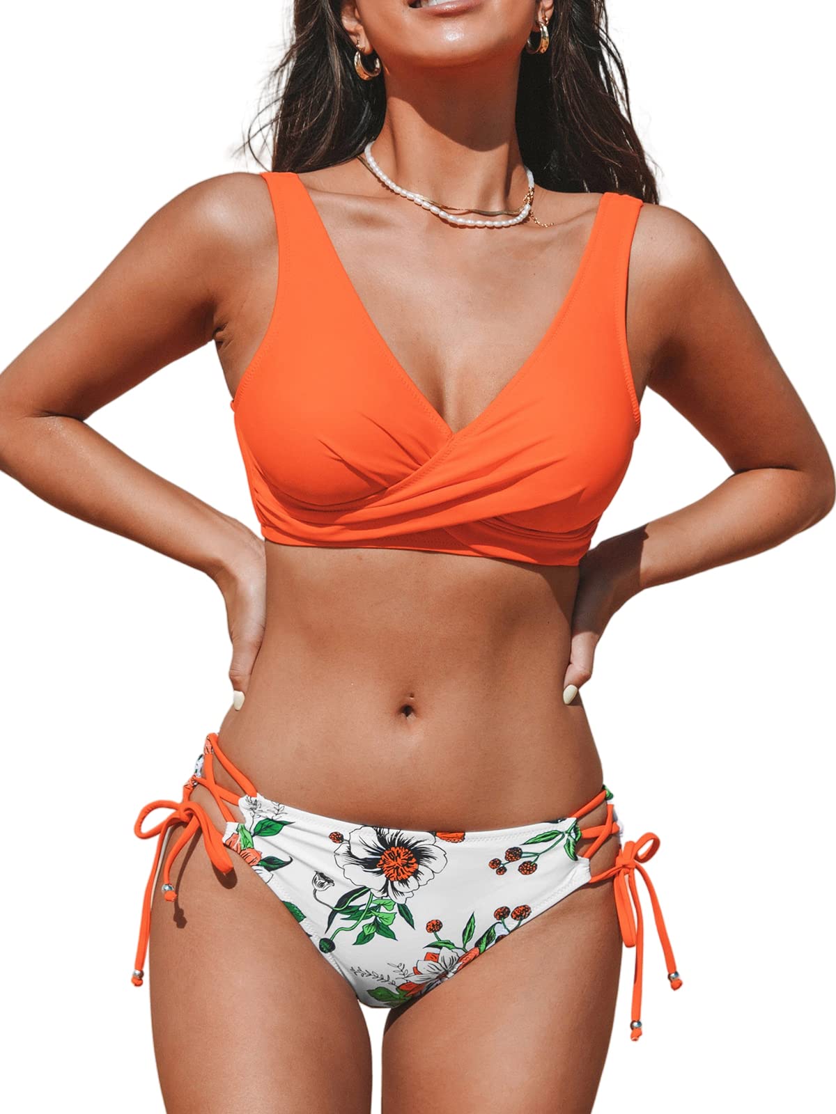 CUPSHE Women's Bikini Set Twist Front Tie Side Bikini Swimsuit Two Piece